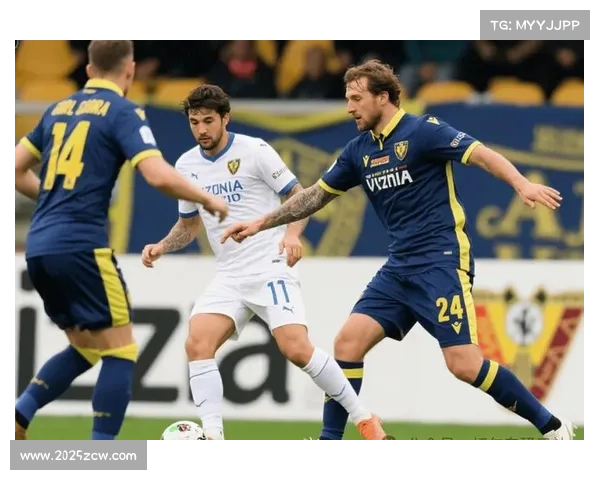 萨索洛对阵维罗纳,升班马主场面对垫底球队抢分意图明显 萨索洛对阵维罗纳,升班马主场面对垫底球队抢分意图明显